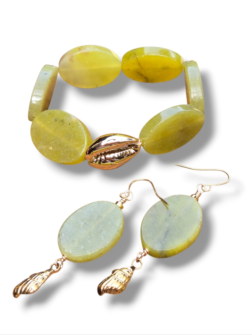 Jade Cowrie Sea Shell Beach Earrings And Bracelet Set Stretch New
